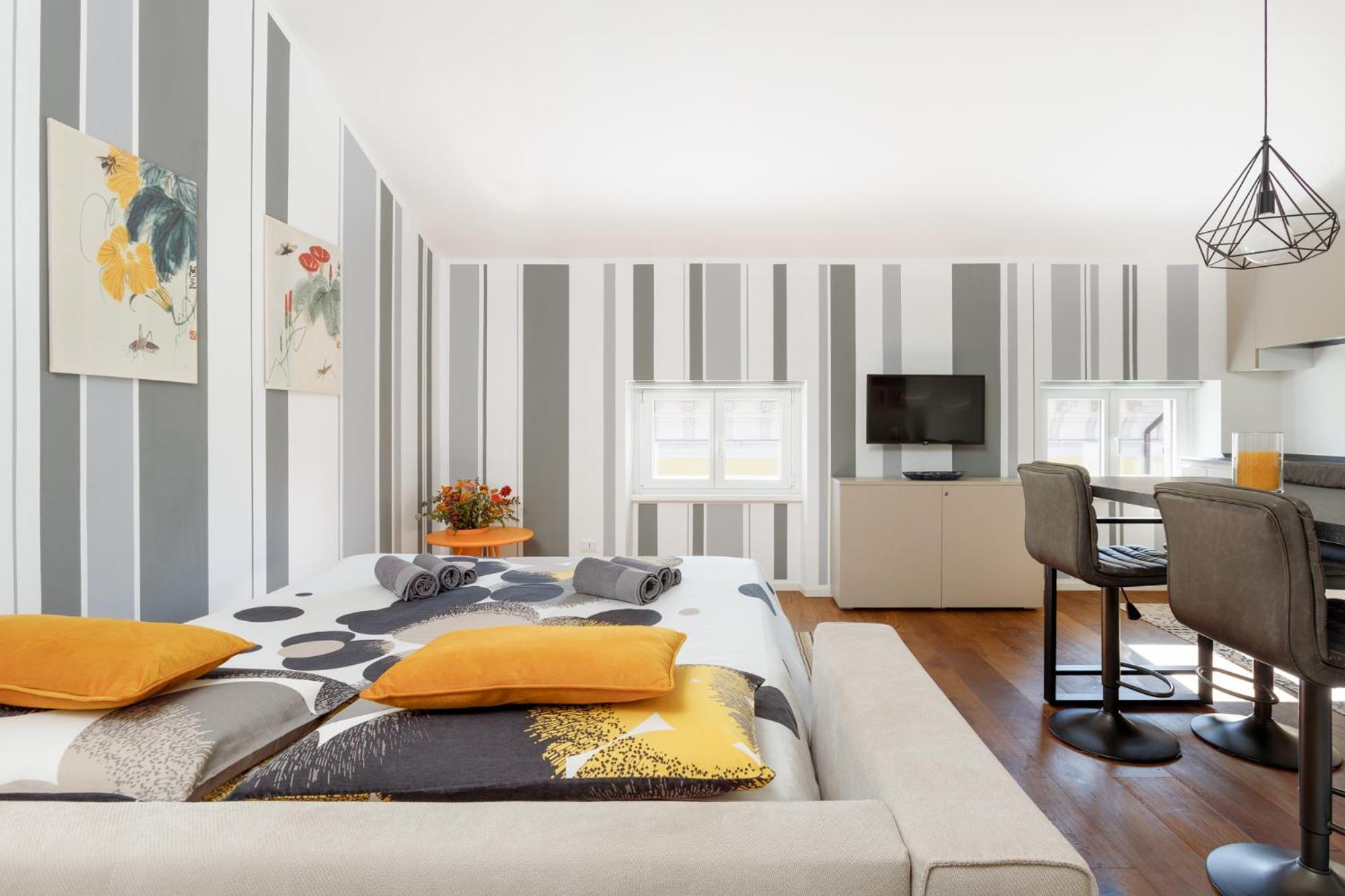 Central Trieste - Elegant City Stay Esterno foto